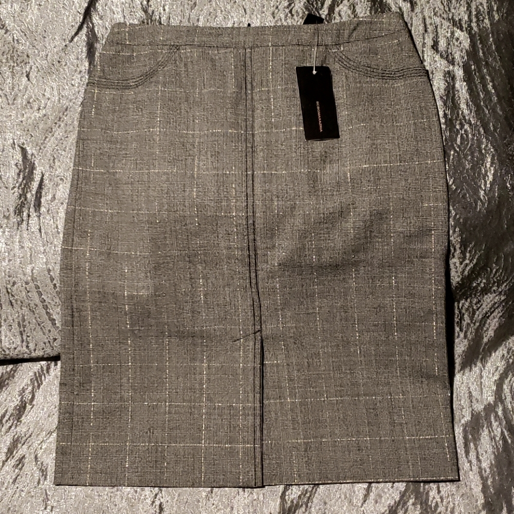 BCBG pencil skirt with pockets, sz 4, new w/tags